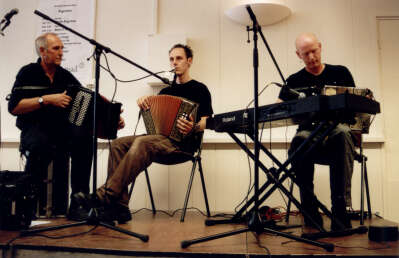 Playing the melodeon